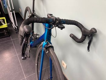 Used Giant Tcr Shimano Ultegra Di2 2017 Road & Gravel, Black — image 5 of 9