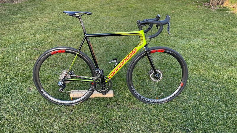 Used Cannondale SuperSix EVO Shimano Ultegra Di2 2019 Road & Gravel, Black — image 1 of 18