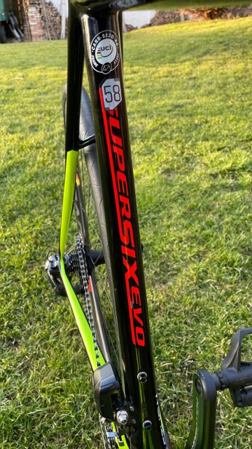 Used Cannondale SuperSix EVO Shimano Ultegra Di2 2019 Road & Gravel, Black — image 9 of 18