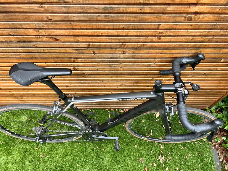 Used Canyon Ultimate Shimano Ultegra 2017 Road & Gravel, Schwarz — image 23 of 25