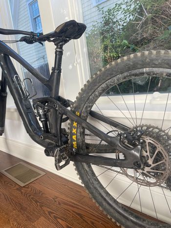 Used Liv Intrigue LT Advanced Pro 1 2023 2023 Mountainbike, Black, 29, 27.5 — image 4 of 8