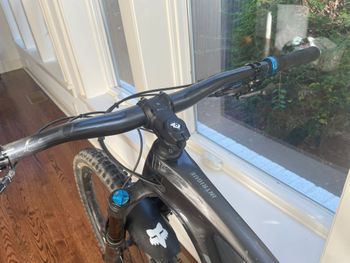 Used Liv Intrigue LT Advanced Pro 1 2023 2023 Mountainbike, Black, 29, 27.5 — image 2 of 8