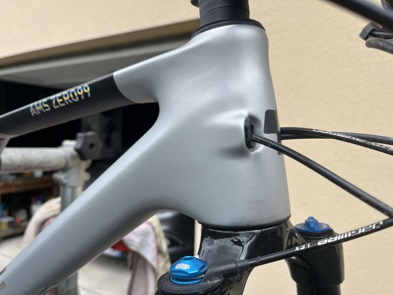 Used CUBE AMS ZERO99 C:68X RACE 29 2024 2024 Mountainbike, Light Gray, 29 — image 11 of 13