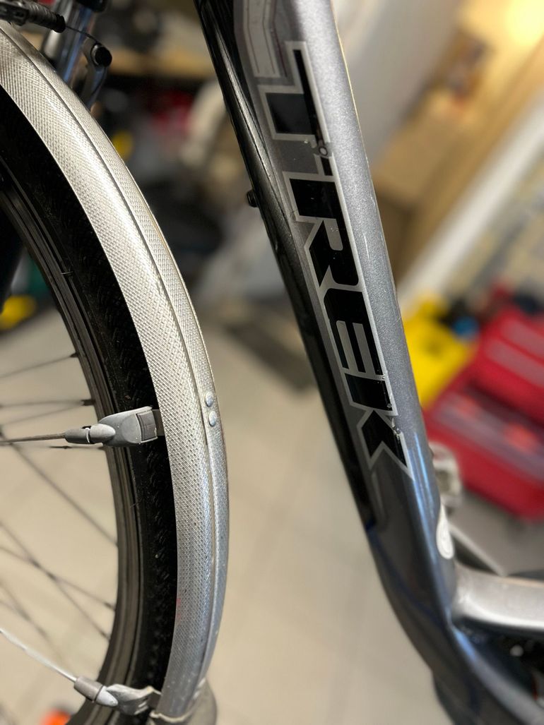 Used Trek T500 E Shimano Alivio 2010 Urban, Hellgrau — image 6 of 23