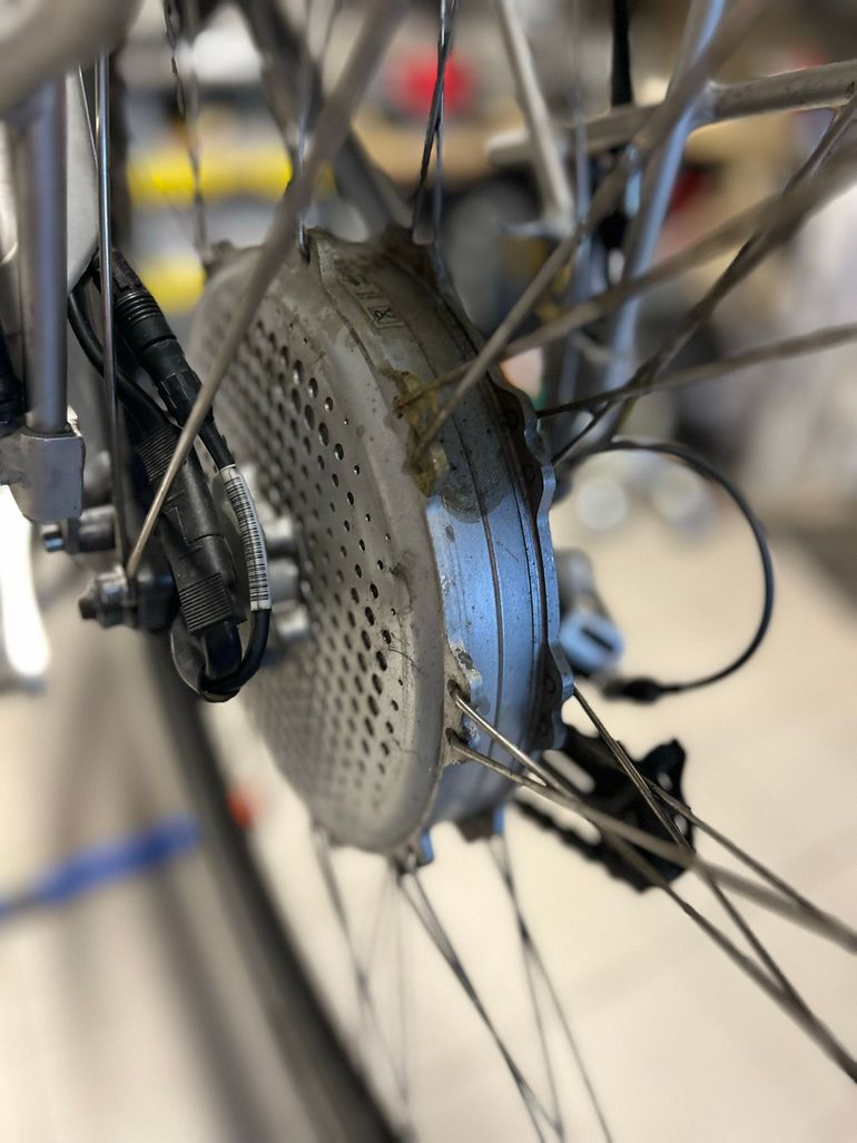 Used Trek T500 E Shimano Alivio 2010 Urban, Hellgrau — image 5 of 23