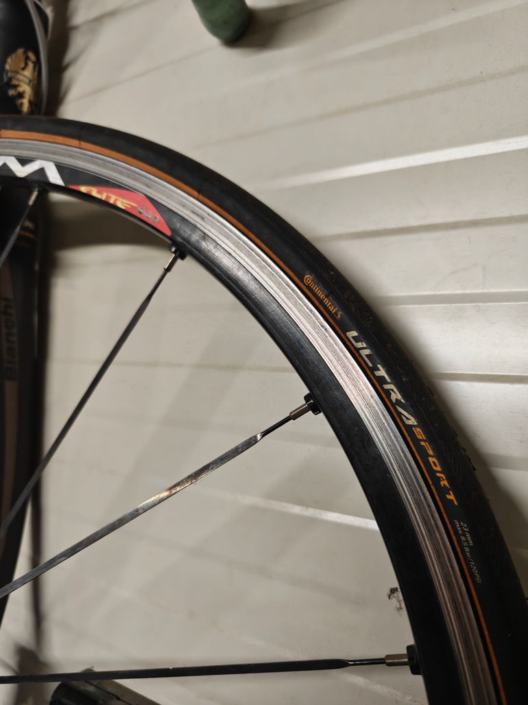 Used Bianchi Bianchi Custom Shimano Ultegra 2004 Road & Gravel, Schwarz — image 4 of 5