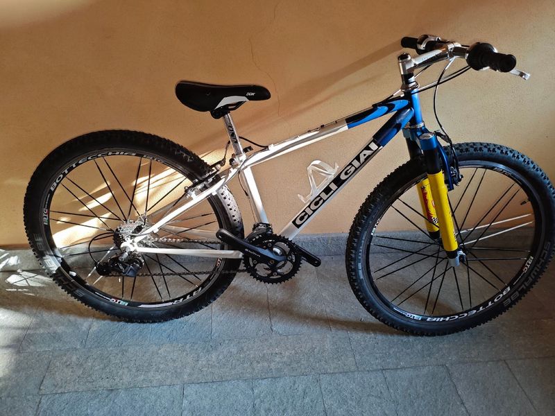 Brugt CICLI GIAI Custom Microshift 2024 MTB