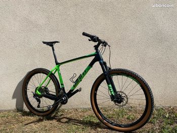 Used Giant XTC Advanced 27.5+ 2 2018 2018 MTB