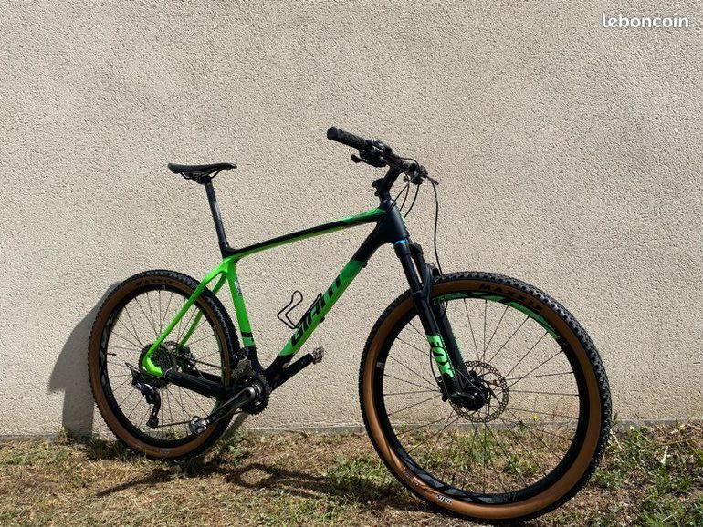 Used Giant XTC Advanced 27.5+ 2 2018 2018 Mountainbike, Green, 27.5 — image 1 of 4