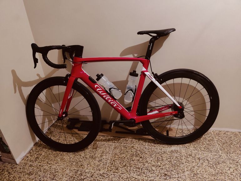 Used Wilier Cento10pro SRAM Red eTap 2018 Road & Gravel — image 2 of 7