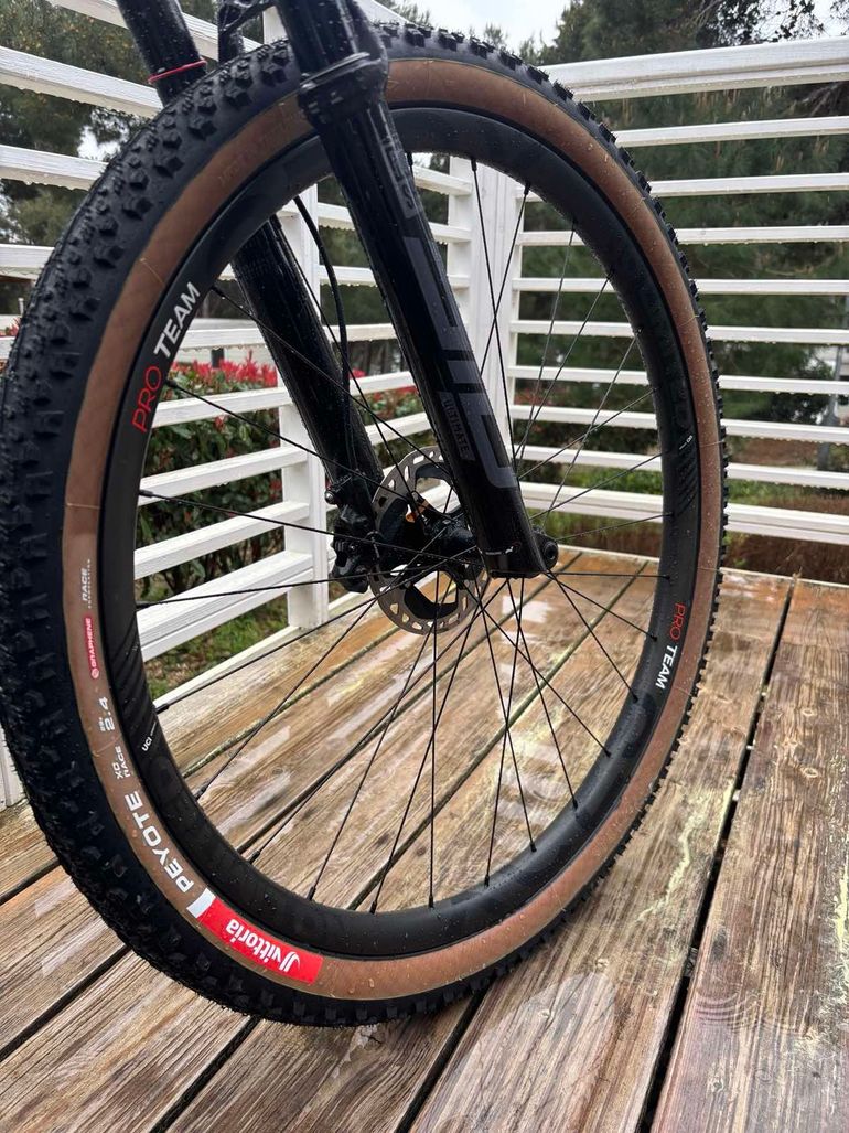 Used Pivot Mach 4 Sram Eagle Transmission XX SL 2025 Mountainbike, Black — image 2 of 4