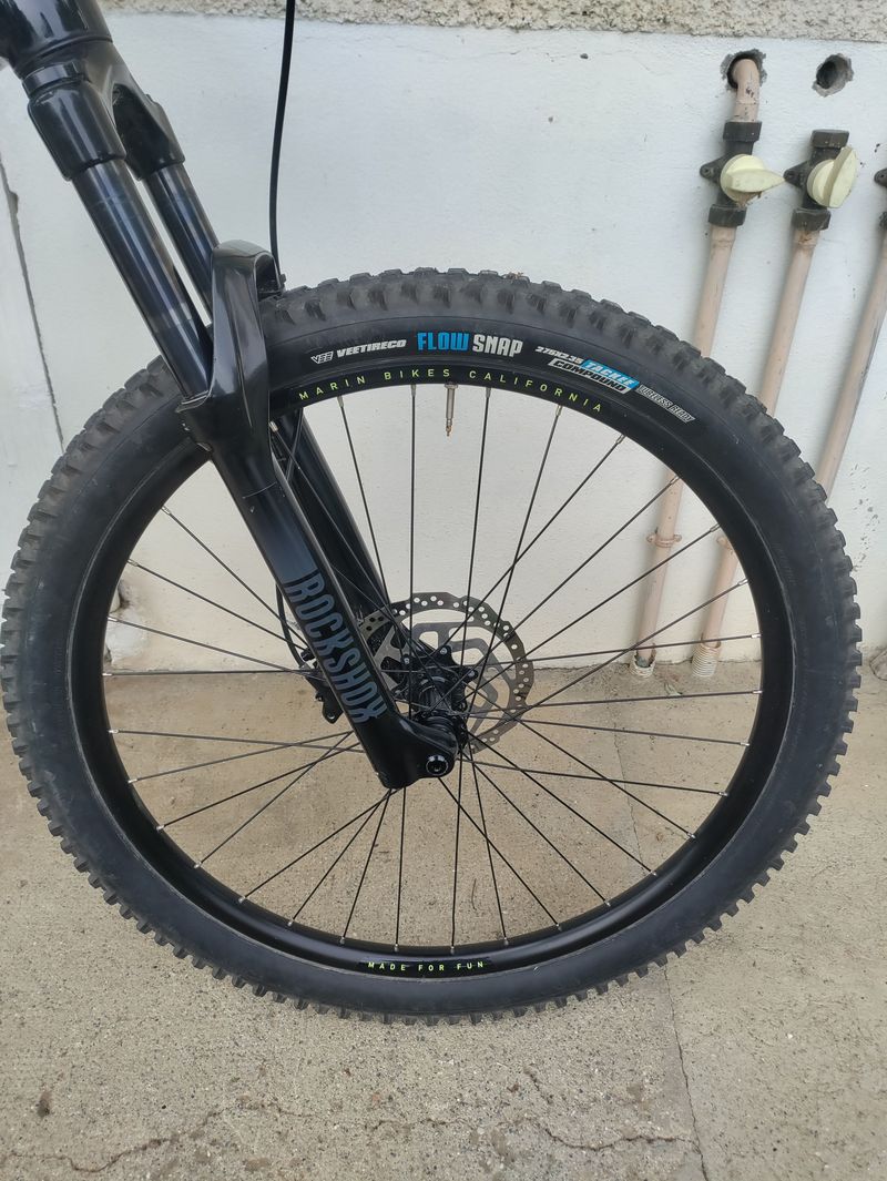 Marin Rift Zone 27.5 2 2022 2022 Mountainbike usato, Blu — immagine 10 di 22