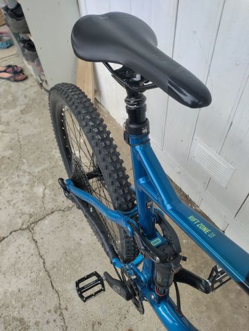 Marin Rift Zone 27.5 2 2022 2022 Mountainbike usato, Blu — immagine 22 di 22