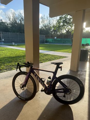Used Canyon Aeroad CFR Di2 2024 2024 Road & Gravel, Purple — image 4 of 6
