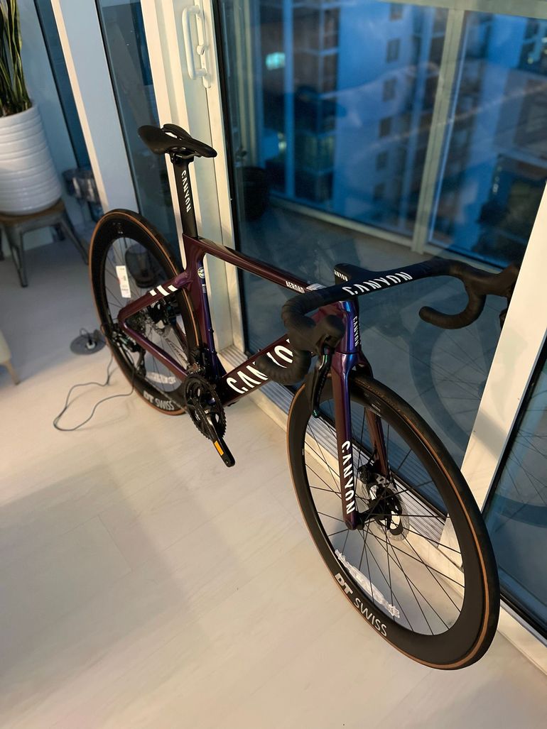Used Canyon Aeroad CFR Di2 2024 2024 Road & Gravel, Purple — image 5 of 6