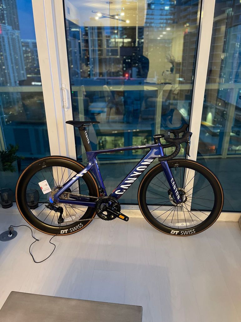 Used Canyon Aeroad CFR Di2 2024 2024 Road & Gravel, Purple — image 6 of 6