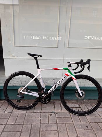 Wilier, Filante SL SHIMANO ULTEGRA Di2 R8170 2024