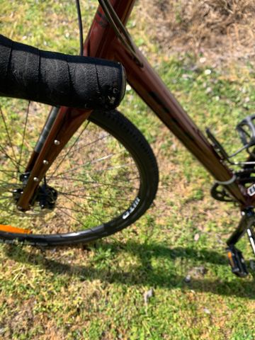 Used Fuji Jari 2.1 2022 2022 Road & Gravel, Orange — image 10 of 11