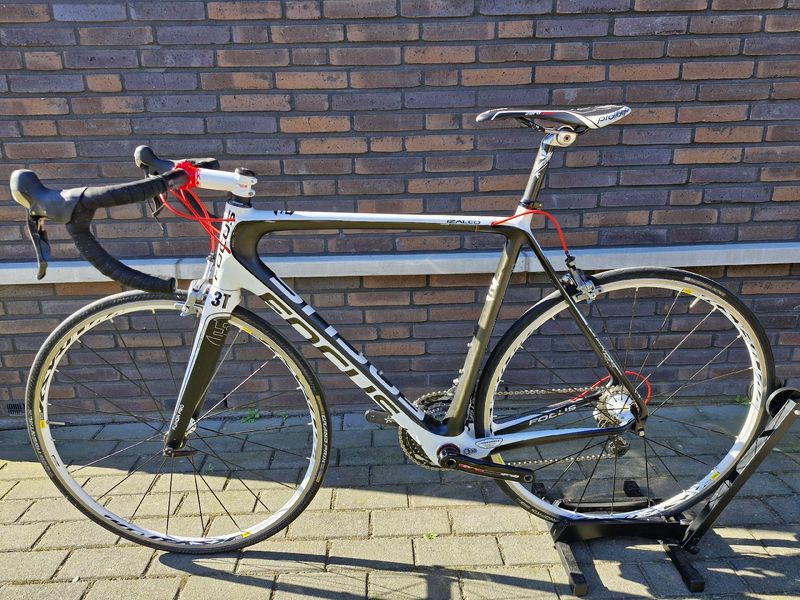 Used Focus Izalco Shimano Ultegra 2015 Road & Gravel, White — image 9 of 10