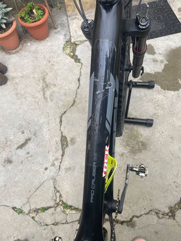 Used Trek Procaliber 9.6 2019 2019 Mountainbike, Black, 27.5, 29 — image 6 of 9