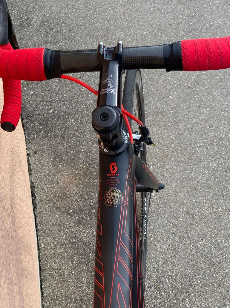 Used Scott Addict SRAM Red eTap 2015 Road & Gravel, Black — image 21 of 31