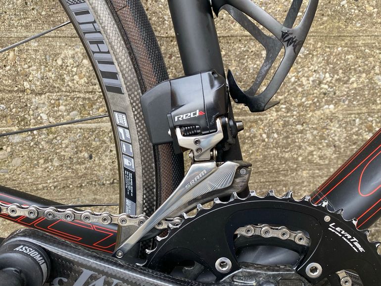 Used Scott Addict SRAM Red eTap 2015 Road & Gravel, Black — image 14 of 31