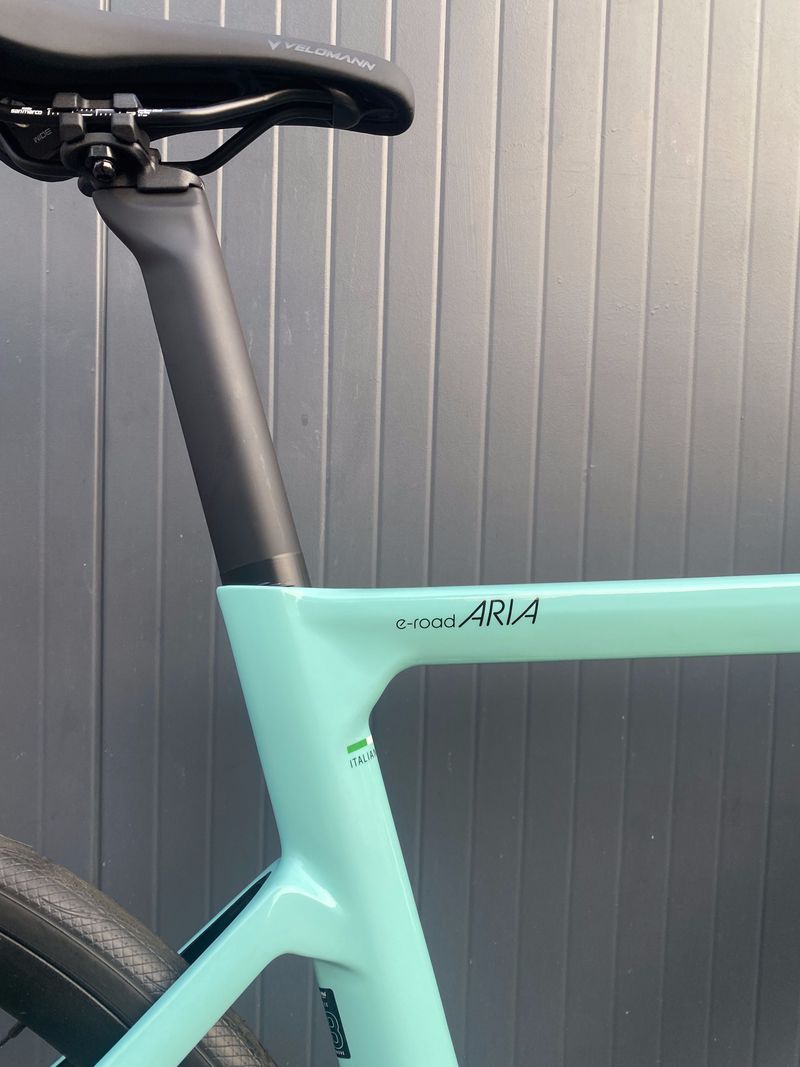 Käytetty Bianchi Aria e-Road 105 2025 2025 Road & Gravel — kuva 4 / 6