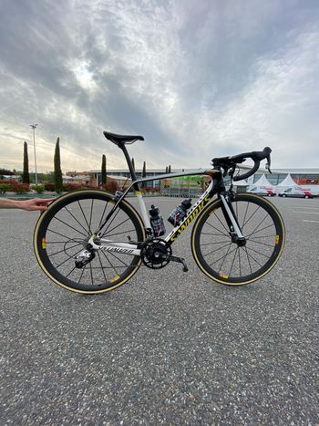 Swork, Swork Custom SRAM Red