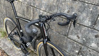 Used BMC Teammachine Shimano Dura Ace Di2 2023 Road & Gravel, Negro — image 6 of 11