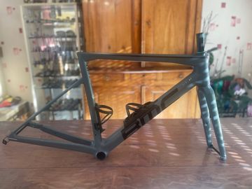 BMC Teammachine SLR 01 FIVE 2023 Frameset 2023 Road & Gravel de segunda mano, Gris claro — imagen 1 de 4