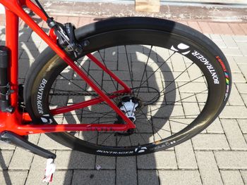 Used Trek Émonda SL 6 Disc 2022 2022 Road & Gravel — image 3 of 9