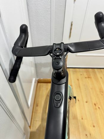 Použité Orbea Gain WheelTop EDS 2022 Road & Gravel — obrázek 14 z 16