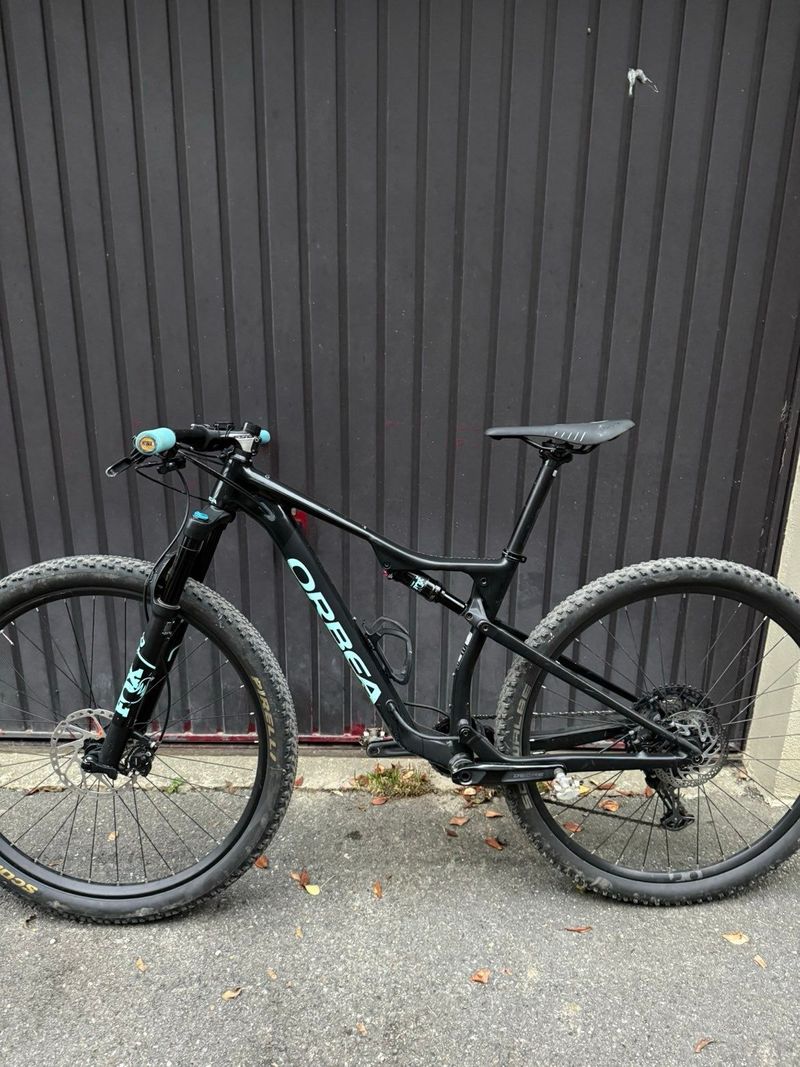 Used Orbea OIZ H30 2022 Frameset 2022 Mountainbike, Black, 29 — image 1 of 3