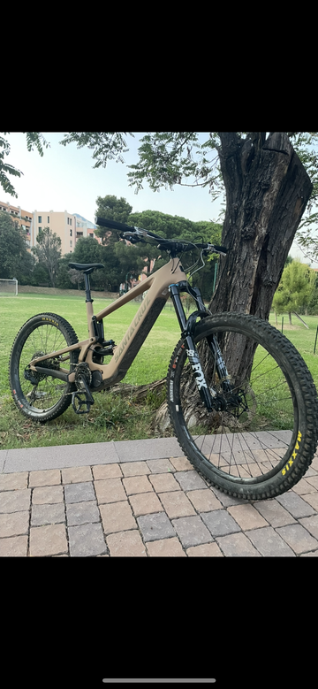 Santa Cruz Bullit S / Carbon CC 2024 2024 MTB d'occasion