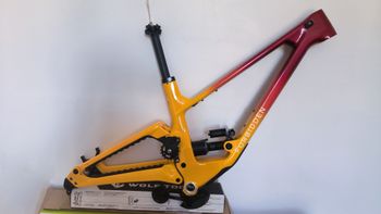 Forbidden, Dreadnought V2 Bloody Sabbath Frameset