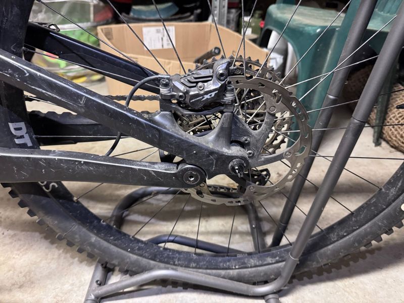 Canyon Spectral 29 CF 8 2022 2022 Mountainbike usato, Nero — immagine 8 di 9