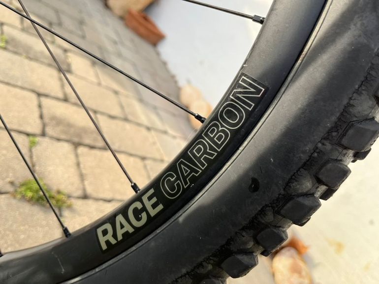 Used Mondraker DUNE XR 2024 2024 Mountainbike, Negro — image 9 of 24