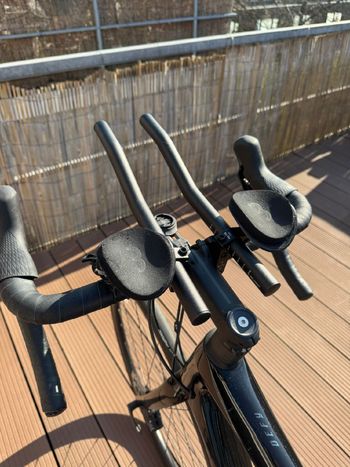 Used Giant Defy Advanced 1 2022 2022 Road & Gravel — image 6 of 6