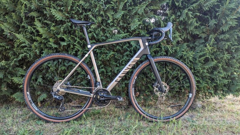 Canyon Grail Shimano GRX 2021 Road & Gravel d'occasion
