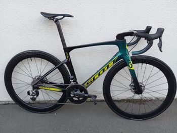 Scott, Foil SRAM Red eTap