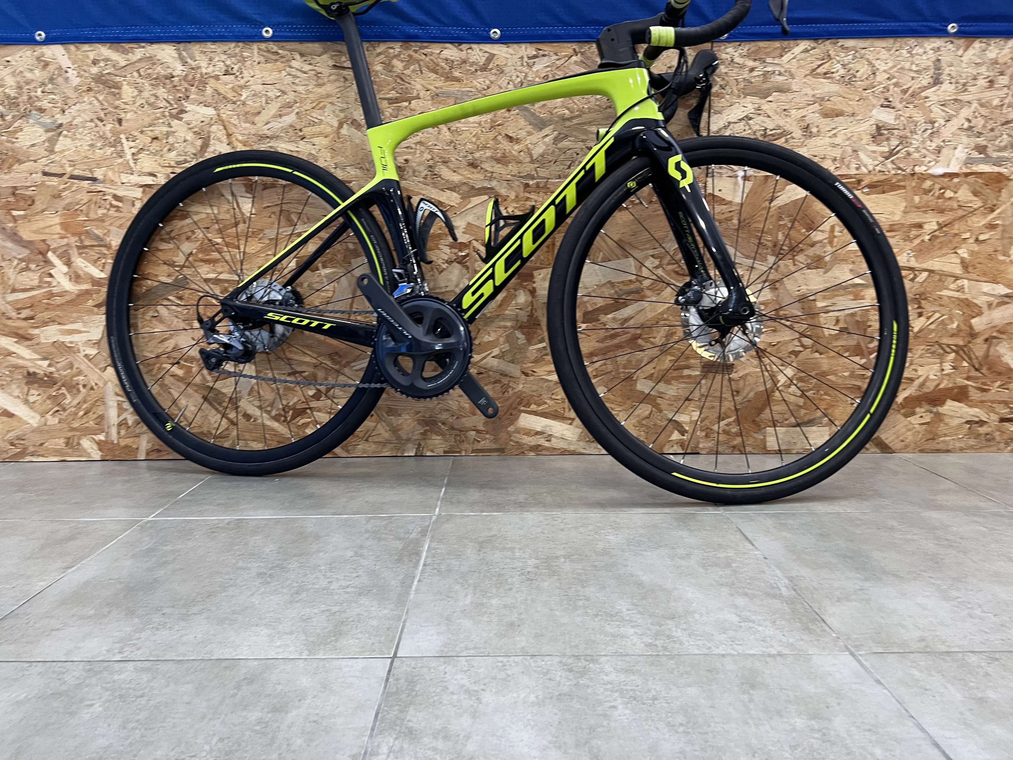 Scott foil 20 online disc road bike 2019