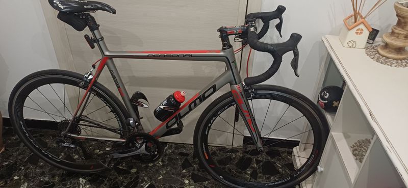 Used Olmo Personal 2015 Road & Gravel, Red — image 3 of 4