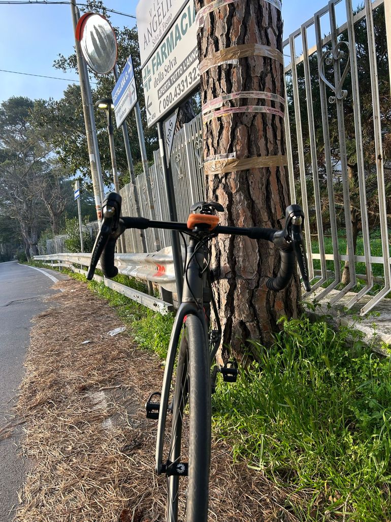 Used Scott Addict Shimano Ultegra 2021 Road & Gravel, Black — image 4 of 6