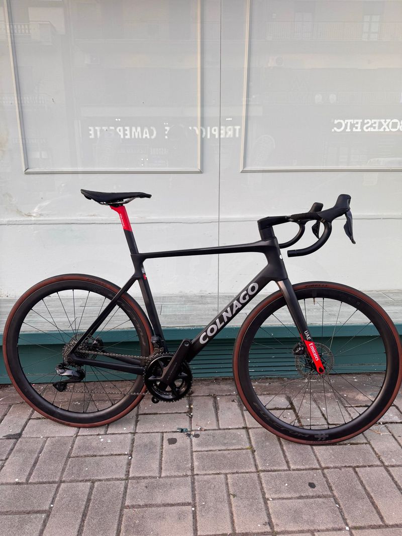 Used Colnago V4Rs Disc Ultegra Di2 8100 w/Fulcrum Racing 600 Wheels 2024 2024 Road & Gravel