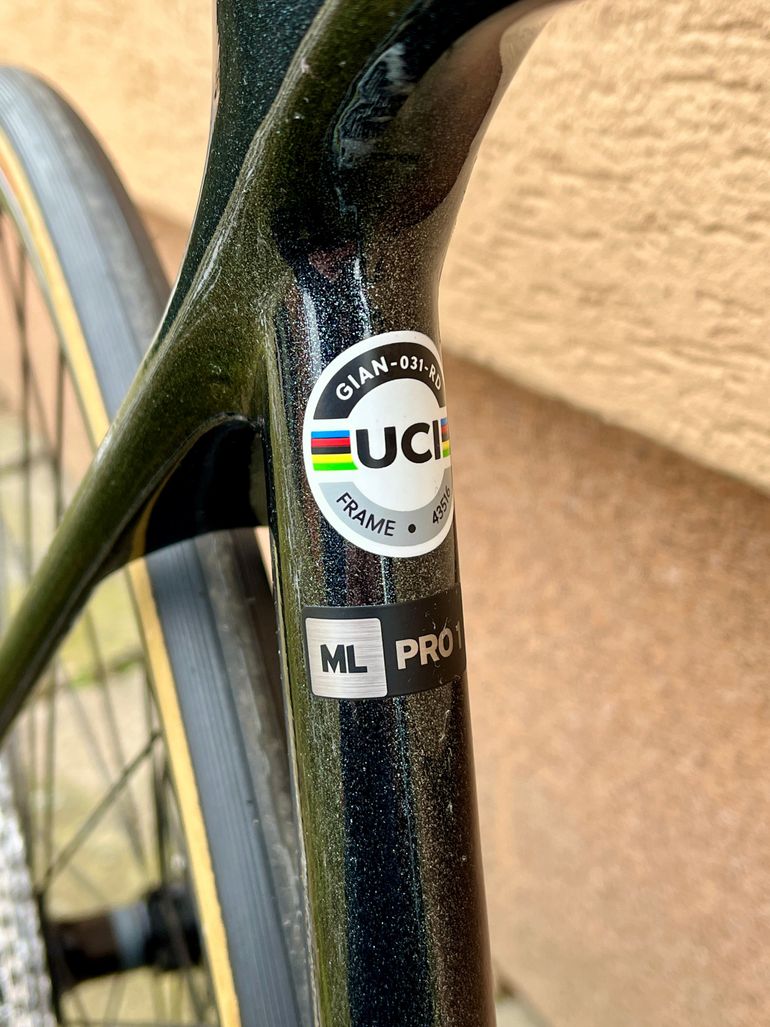 Used Giant TCR Advanced Pro Custom 2023 Road & Gravel — image 8 of 19