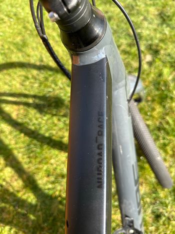 Used CUBE NUROAD RACE FE 2020 2020 Road & Gravel — image 9 of 11