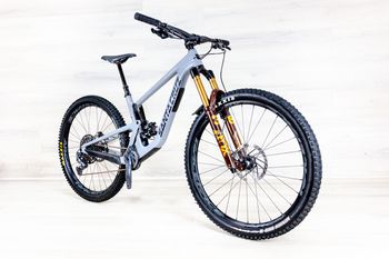 Used Santa Cruz Hightower CC 2022 Mountainbike, Hellgrau — image 5 of 20