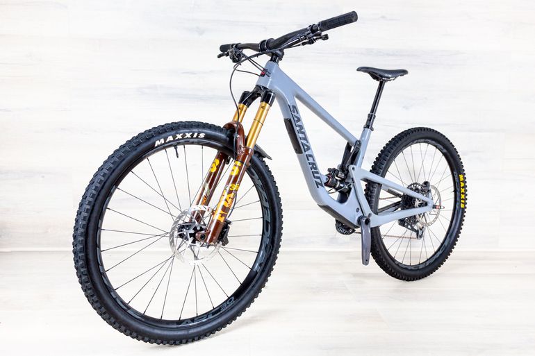 Used Santa Cruz Hightower CC 2022 Mountainbike, Hellgrau — image 6 of 20