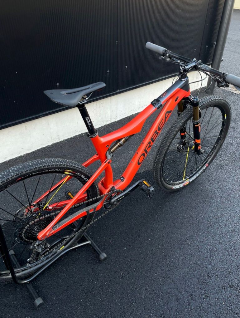 Used Orbea Oiz SRAM X01 Eagle 2019 Mountainbike, Red — image 1 of 3