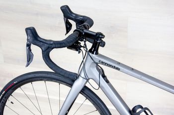 Used Cannondale Synapse Carbon 2 RLE 2024 2024 Road & Gravel, Light Gray — image 15 of 19